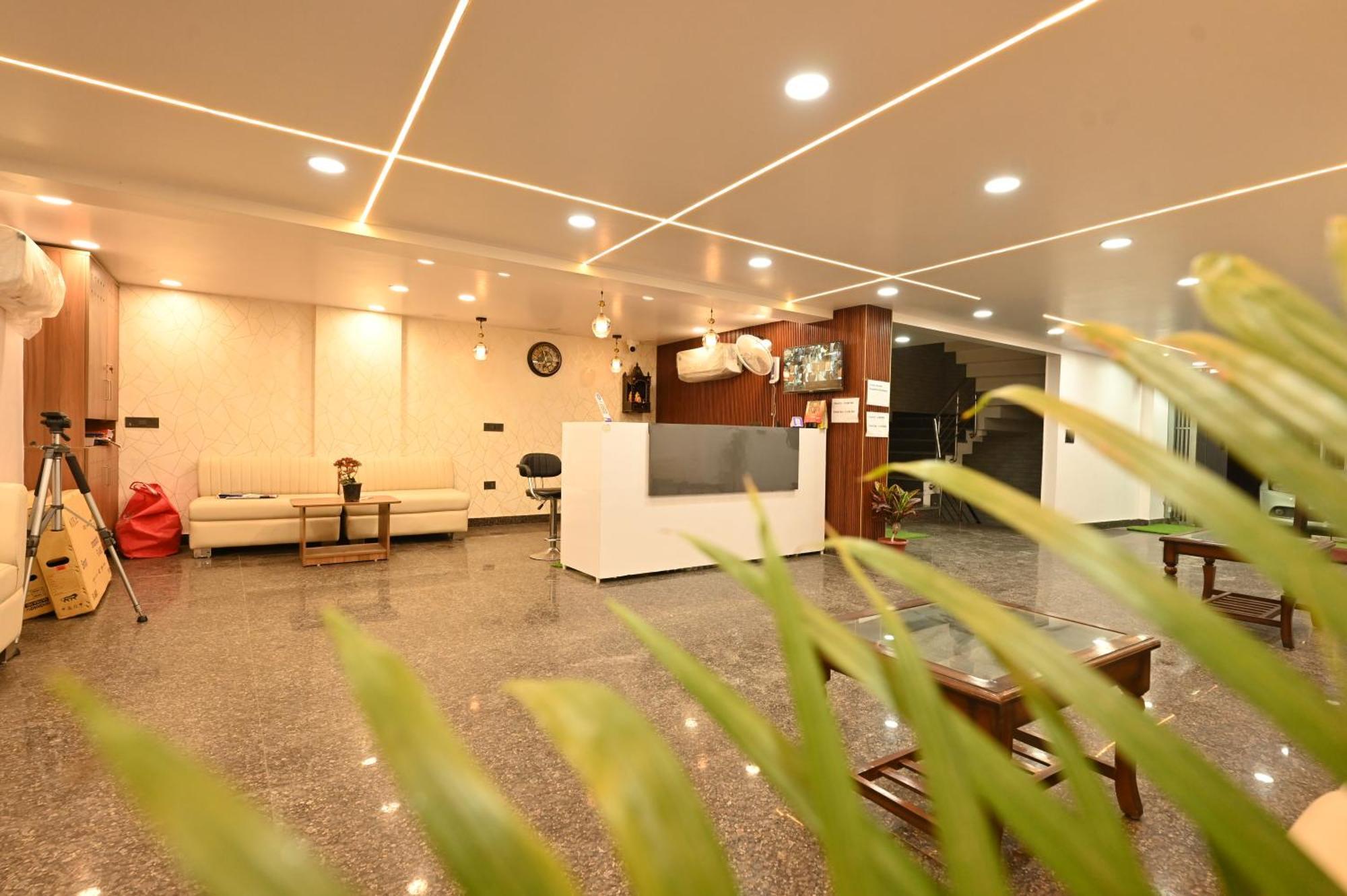 Hotel Down Town Paschim Vihar Delhi Kültér fotó