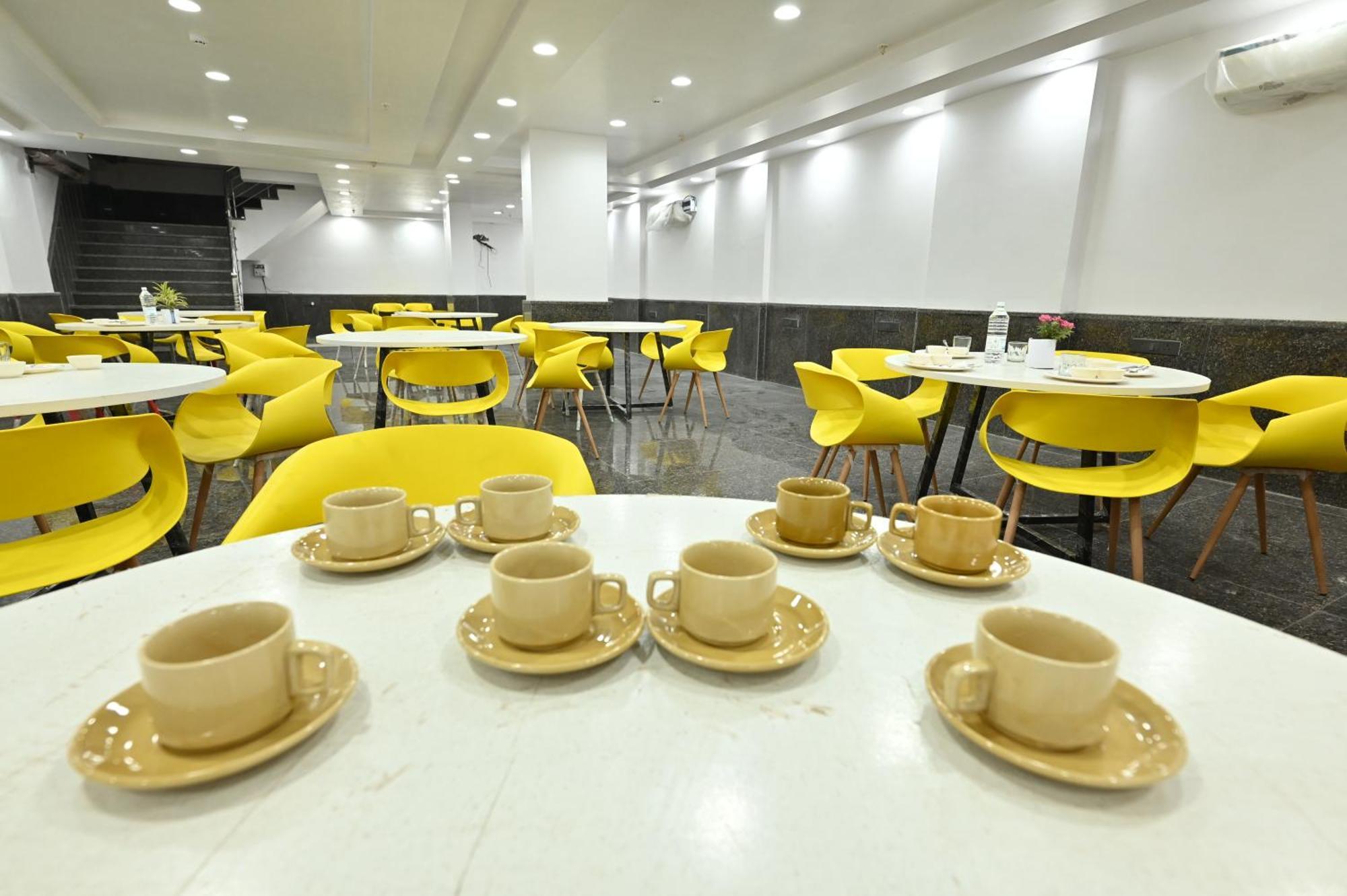 Hotel Down Town Paschim Vihar Delhi Kültér fotó