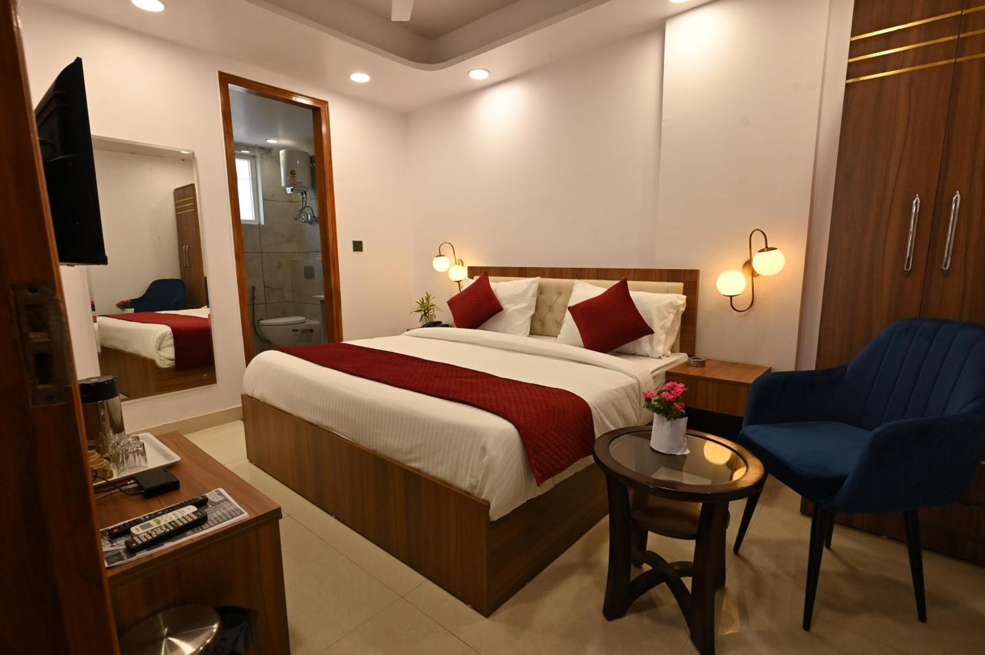 Hotel Down Town Paschim Vihar Delhi Kültér fotó
