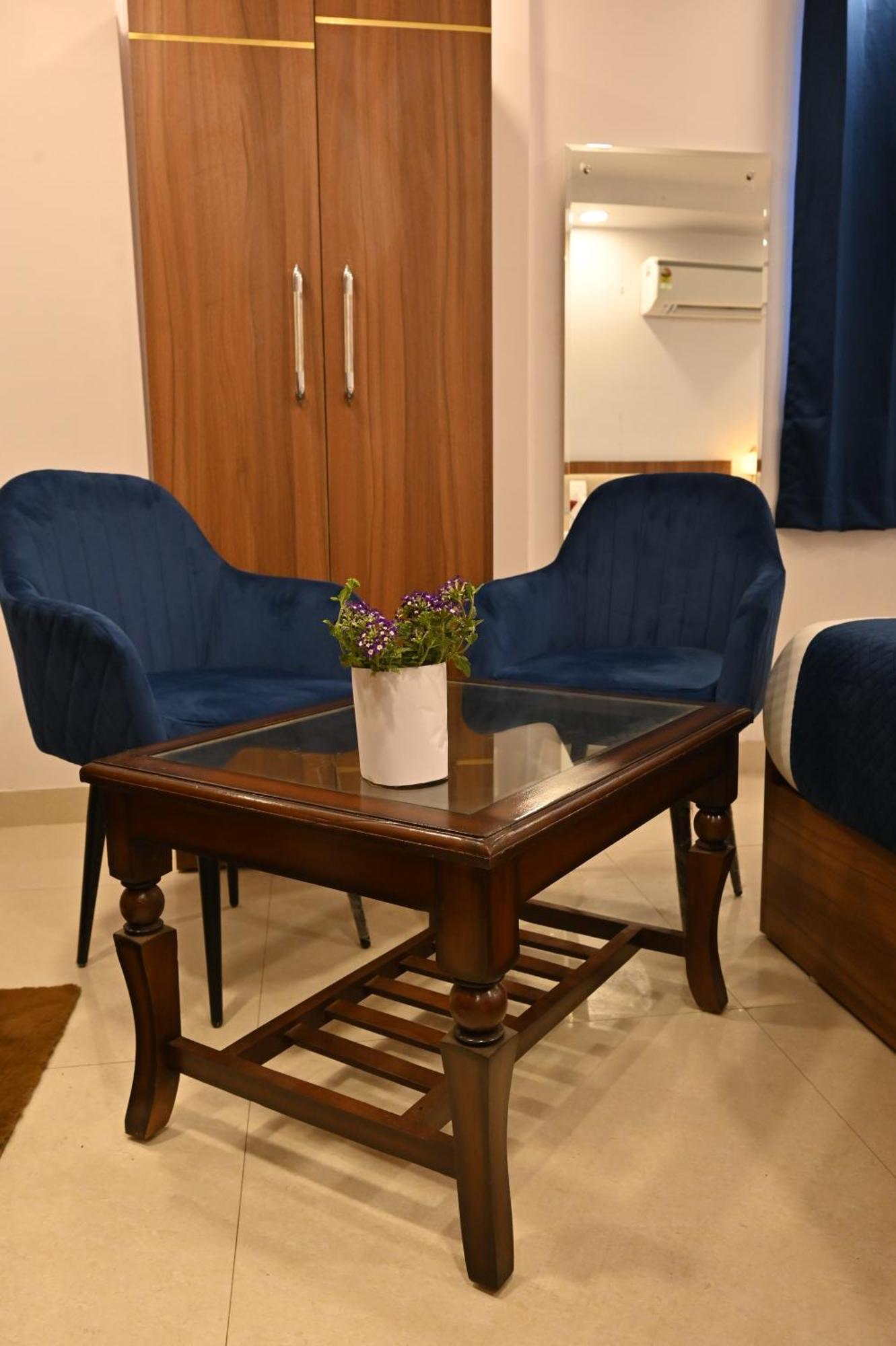 Hotel Down Town Paschim Vihar Delhi Kültér fotó